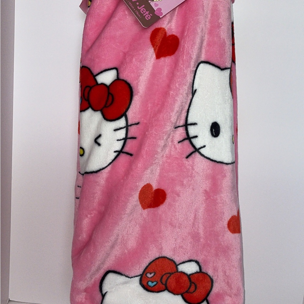 Hello Kitty Pink Fleece Blanket